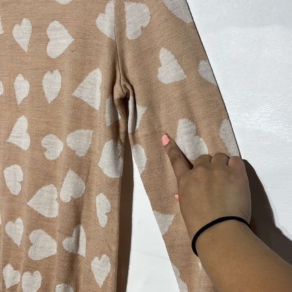 LOFT Nude Blush Pink White Hearts Ribbed Detail Crewneck Sweater Size L - Picture 9 of 9